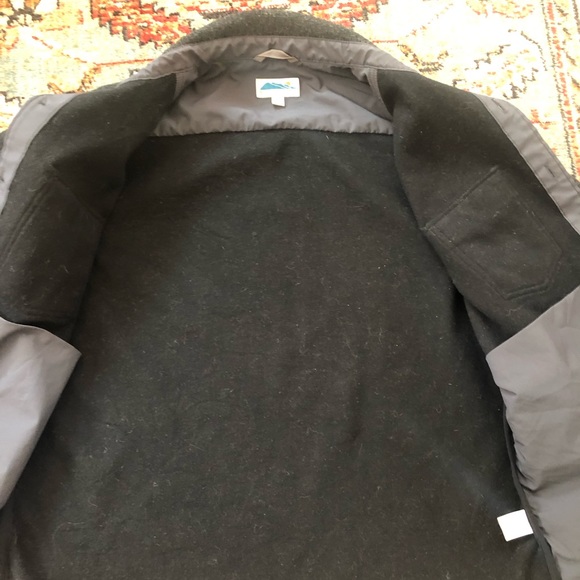 Edgevale Shirt jacket. Windproof - Picture 4 of 5